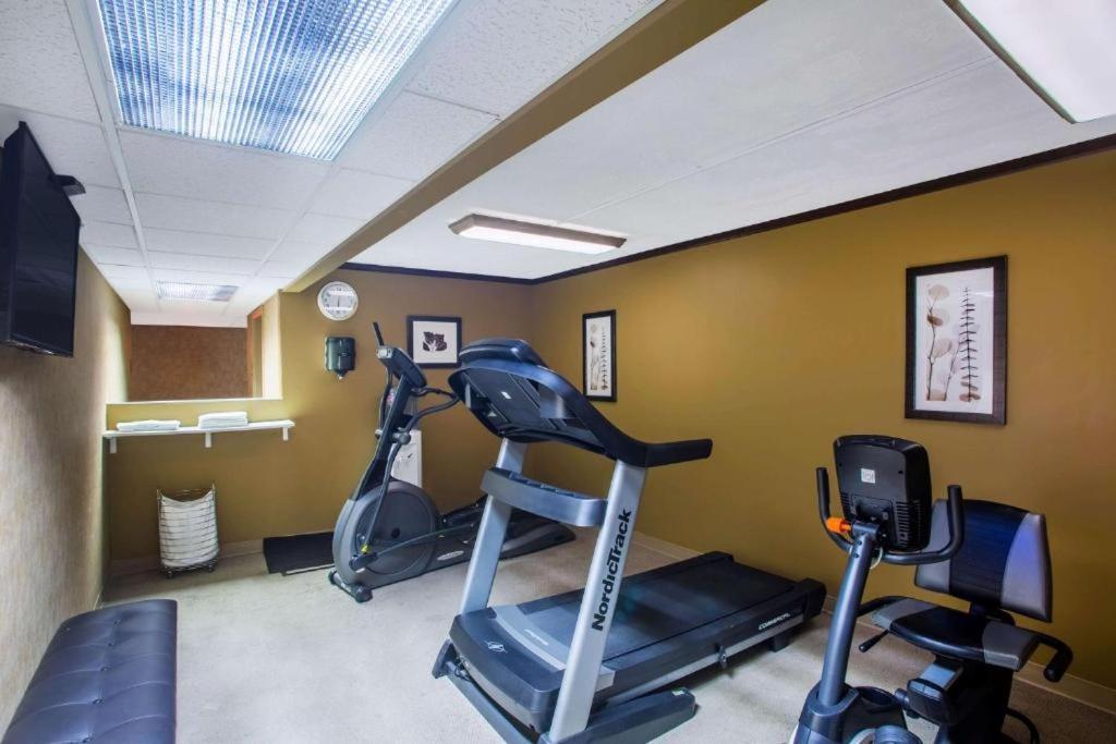Riverfront Hotel Интернешънъл Фолс Екстериор снимка