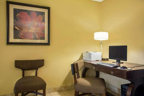 Riverfront Hotel Интернешънъл Фолс Екстериор снимка