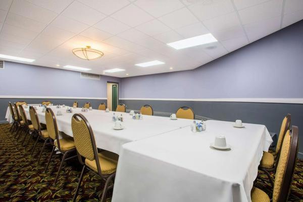 Riverfront Hotel Интернешънъл Фолс Екстериор снимка